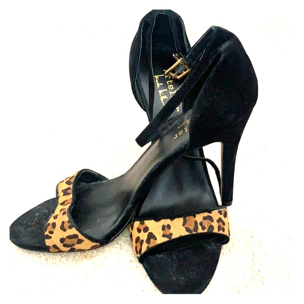 Nicole Miller Artelier Cheetah print heels
